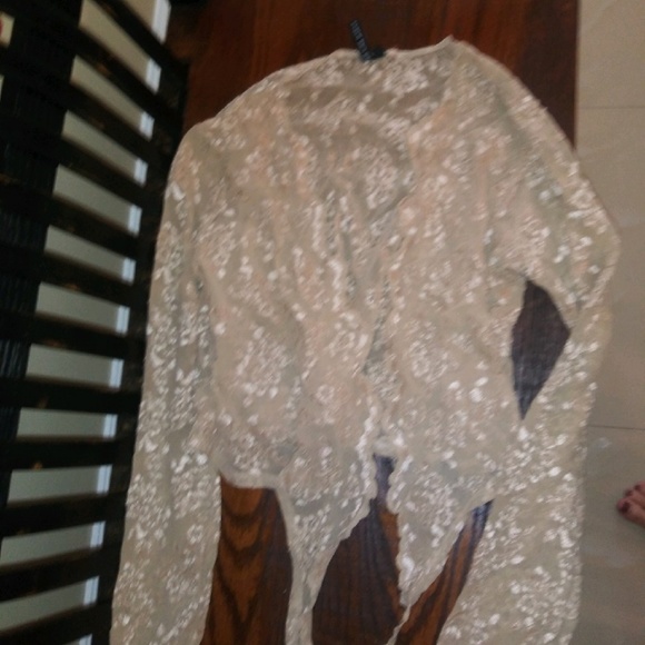 Gorgeous Lace Blouses! - Picture 2 of 2